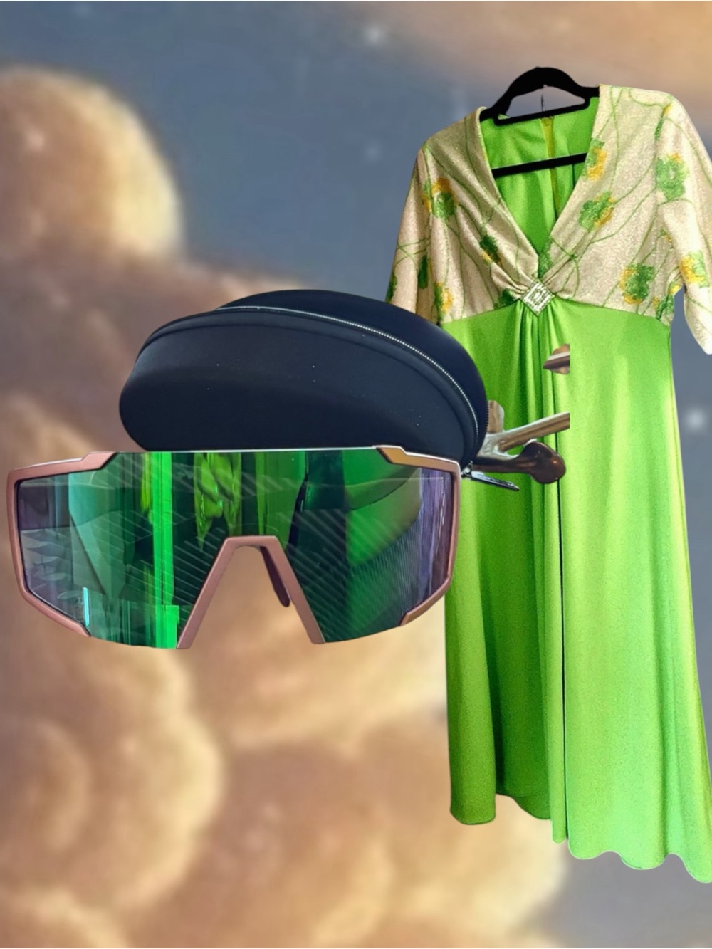 Scott Green Mirrored Sports Sunglasses Lens